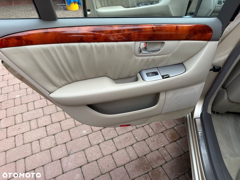 Lexus LS 430 Prestige - 17