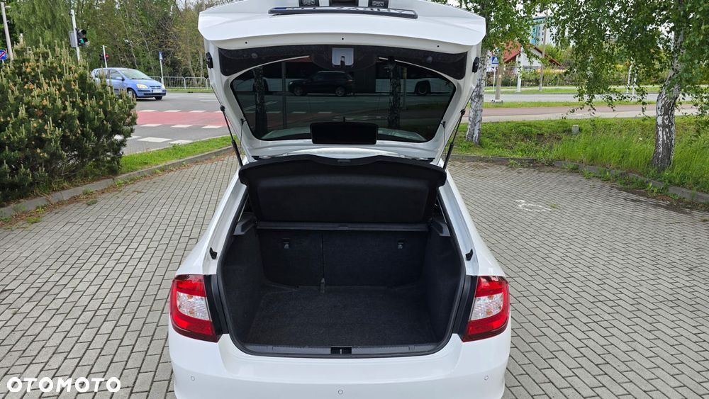 Skoda RAPID 1.0 TSI Ambition - 10