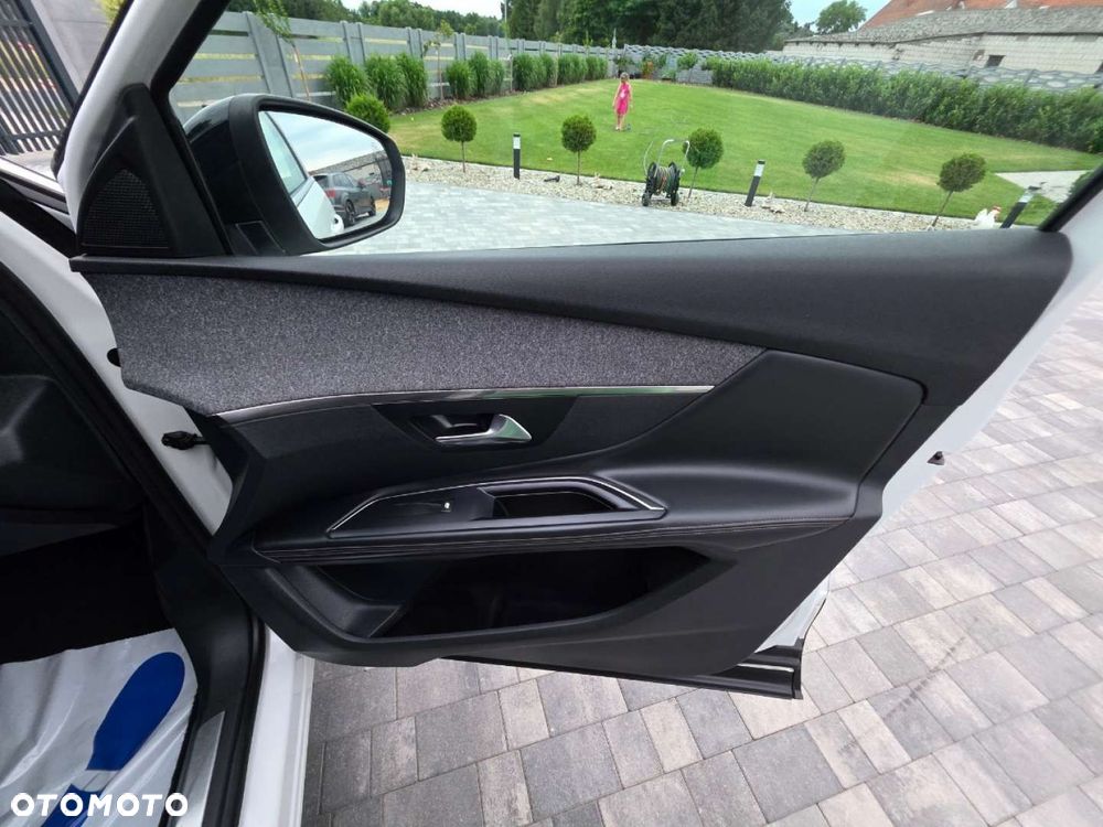 Peugeot 5008 - 23
