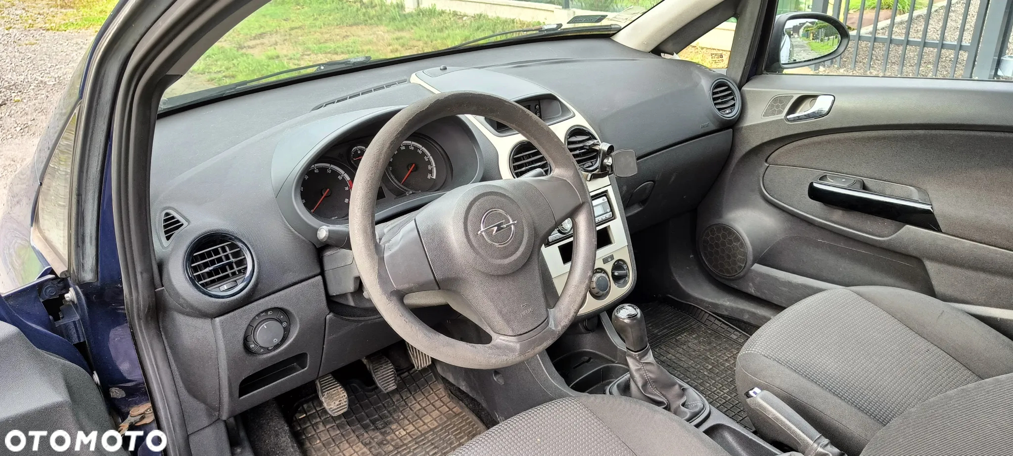 Opel Corsa 1.2 16V Enjoy - 9