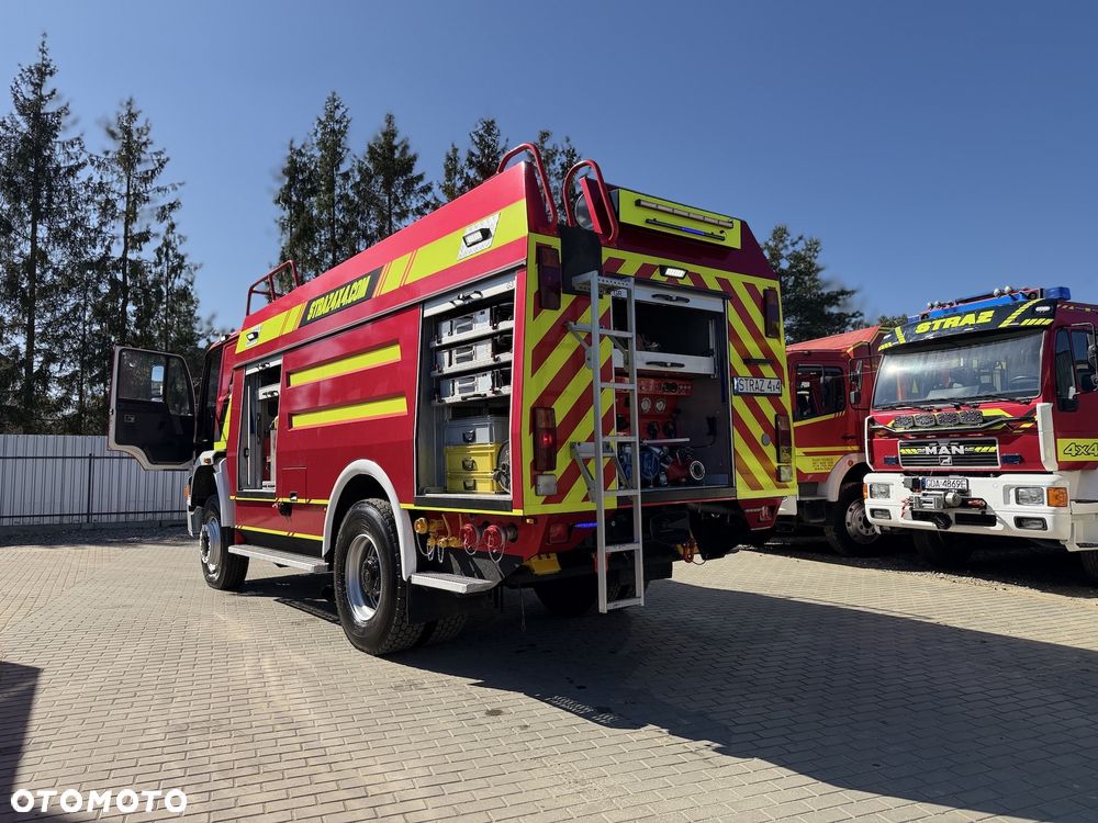 MAN Wóz strażacki CIĘŻKI Pojazd pożarniczy Straż pożarna MAN 18.284 4x4 6t wody+piana, CNBOP, działko dachowe, skrzynie dachowe, łańcuchy podrzutowe - 5
