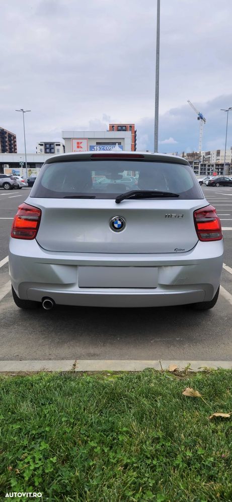 BMW Seria 1 116d - 4