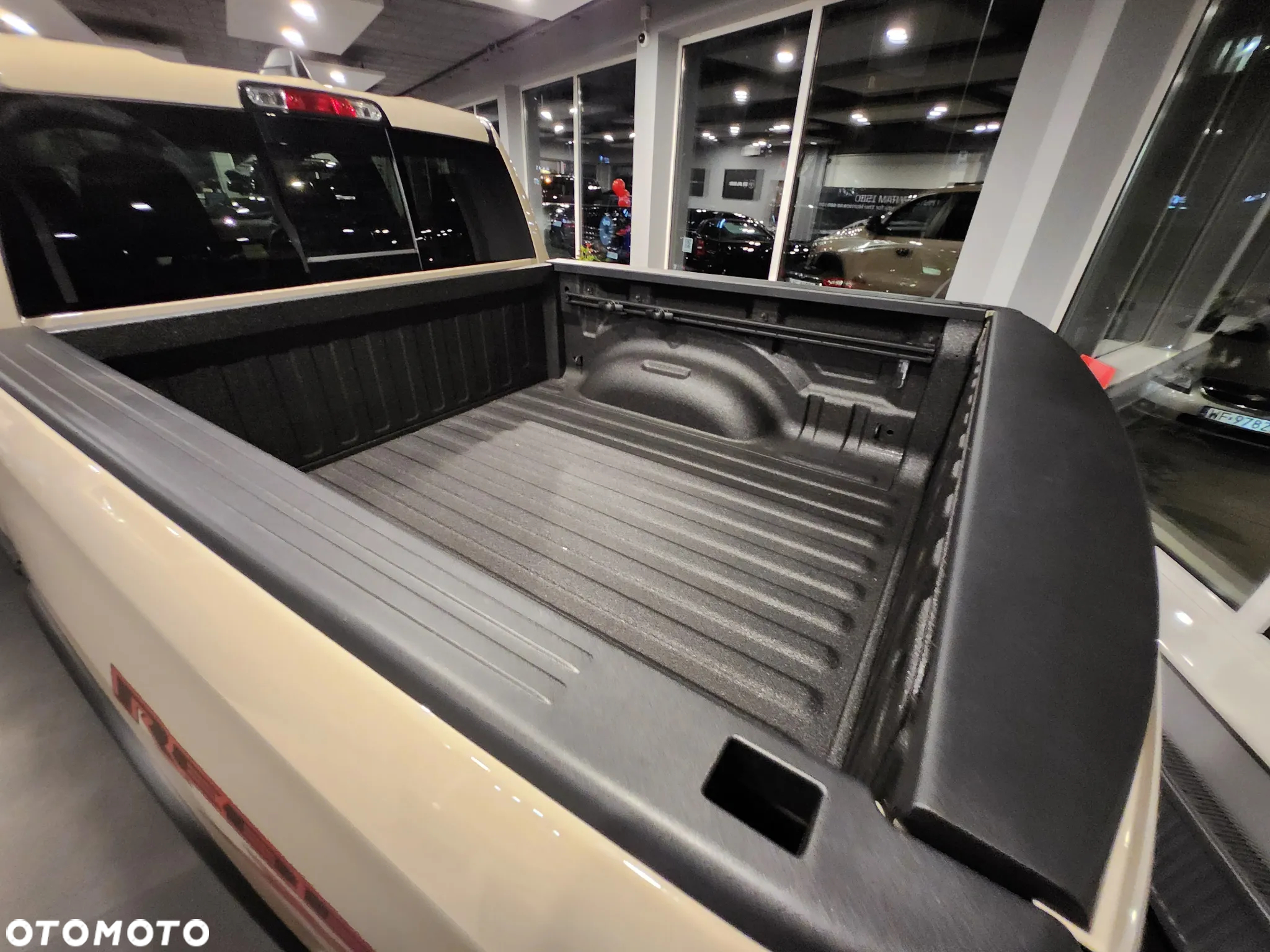 RAM 1500 - 13