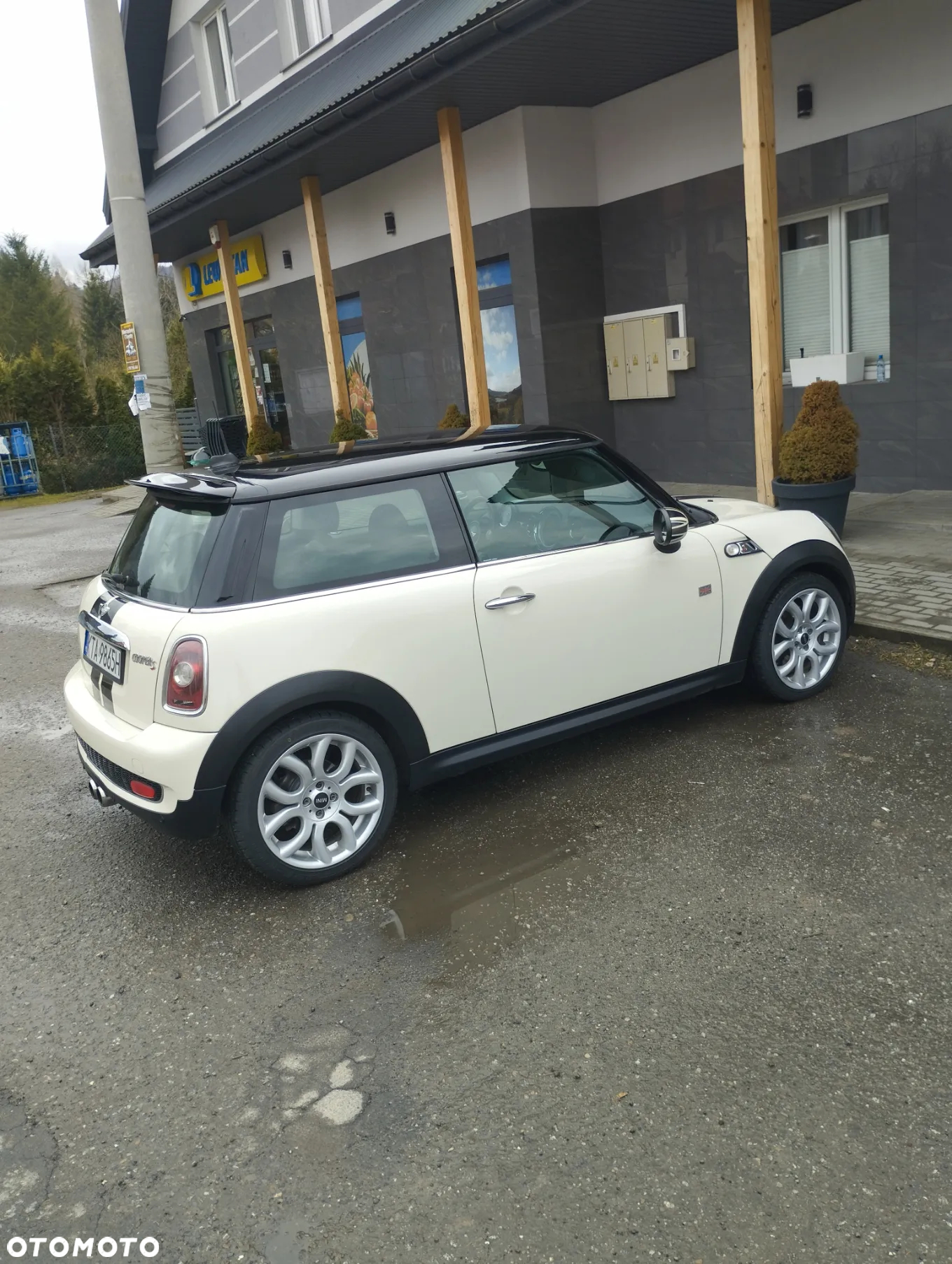 MINI Cooper S Standard - 11