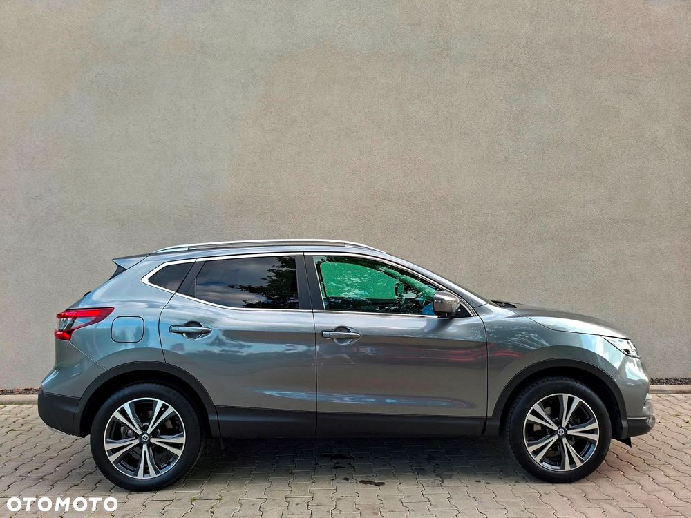 Nissan Qashqai 1.3 DIG-T N-Connecta - 9