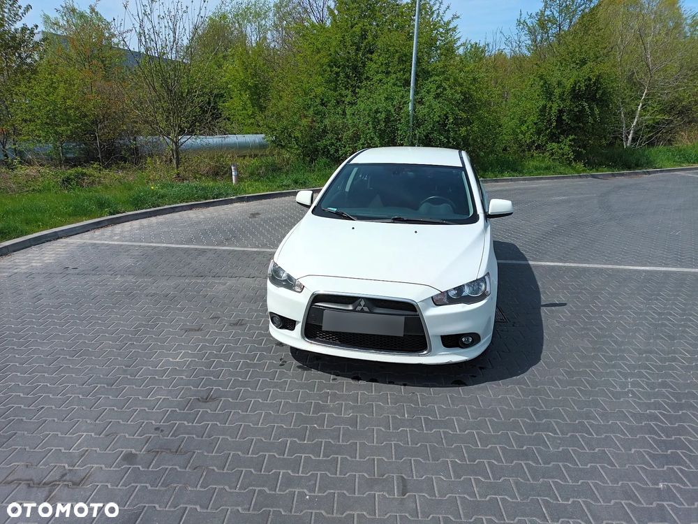 Mitsubishi Lancer 1.6 Invite - 9