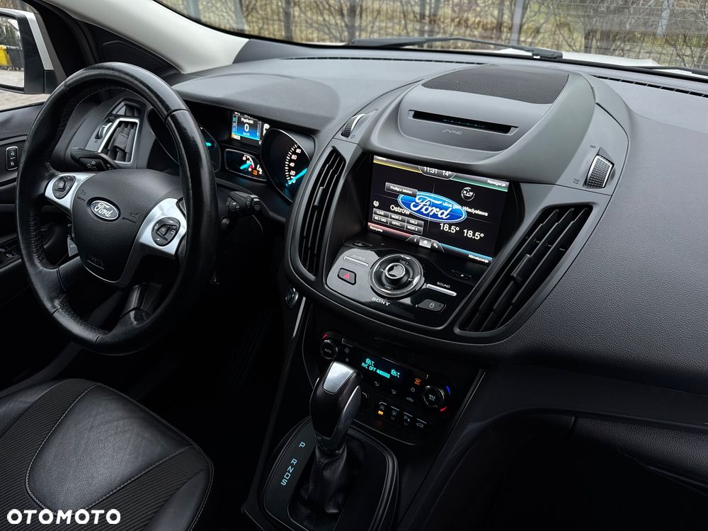Ford Kuga 2.0 TDCi 4x4 Titanium - 25