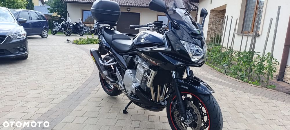 Suzuki Bandit - 4