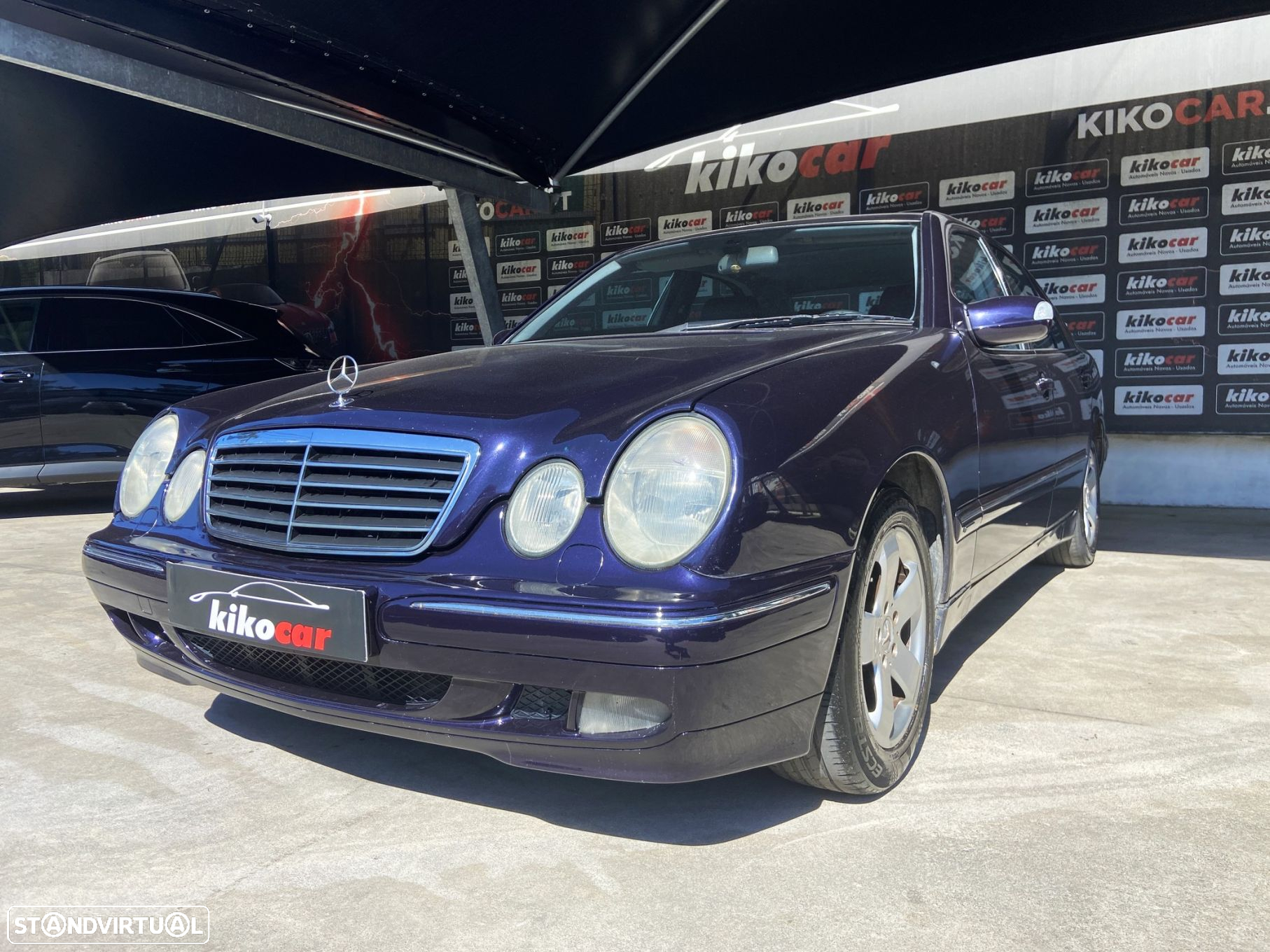 Mercedes-Benz E 250 - 4