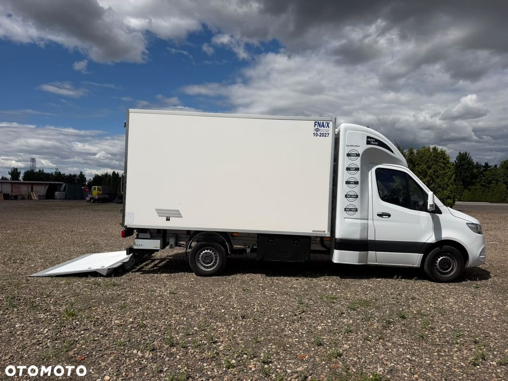 Mercedes-Benz Sprinter 907 319 3.0 V6 CDI - 5