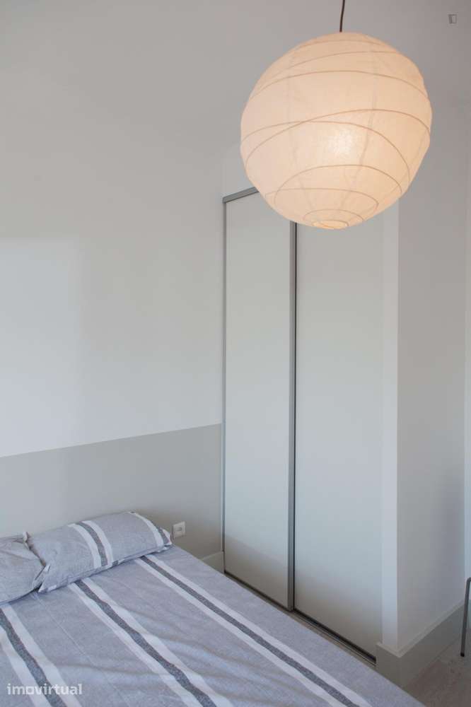 Quarto - localizado em Montes Claros Coimbra - Grande imagem: 4/28