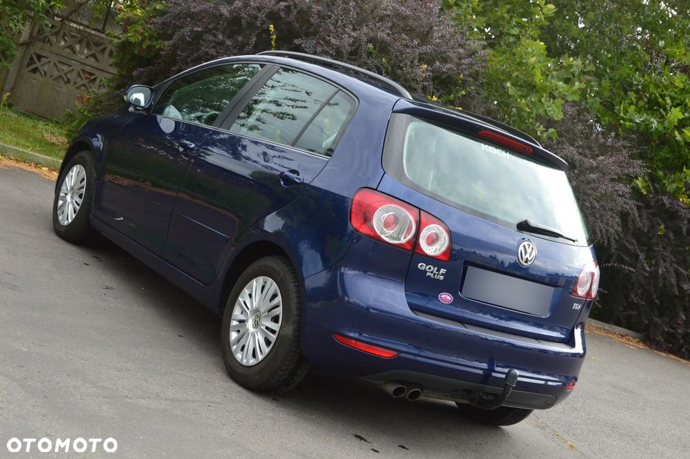 Volkswagen Golf Plus 2.0 TDI Comfortline - 14