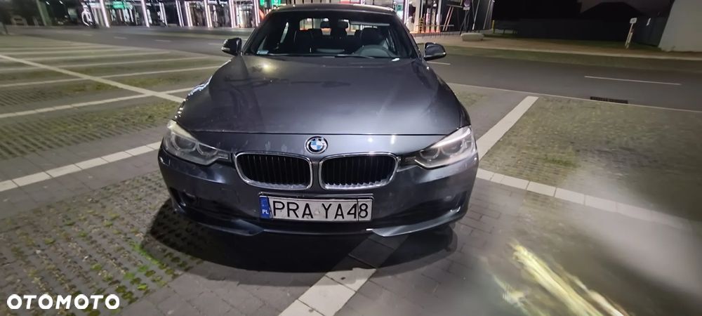 BMW Seria 3 ver-320i - 1