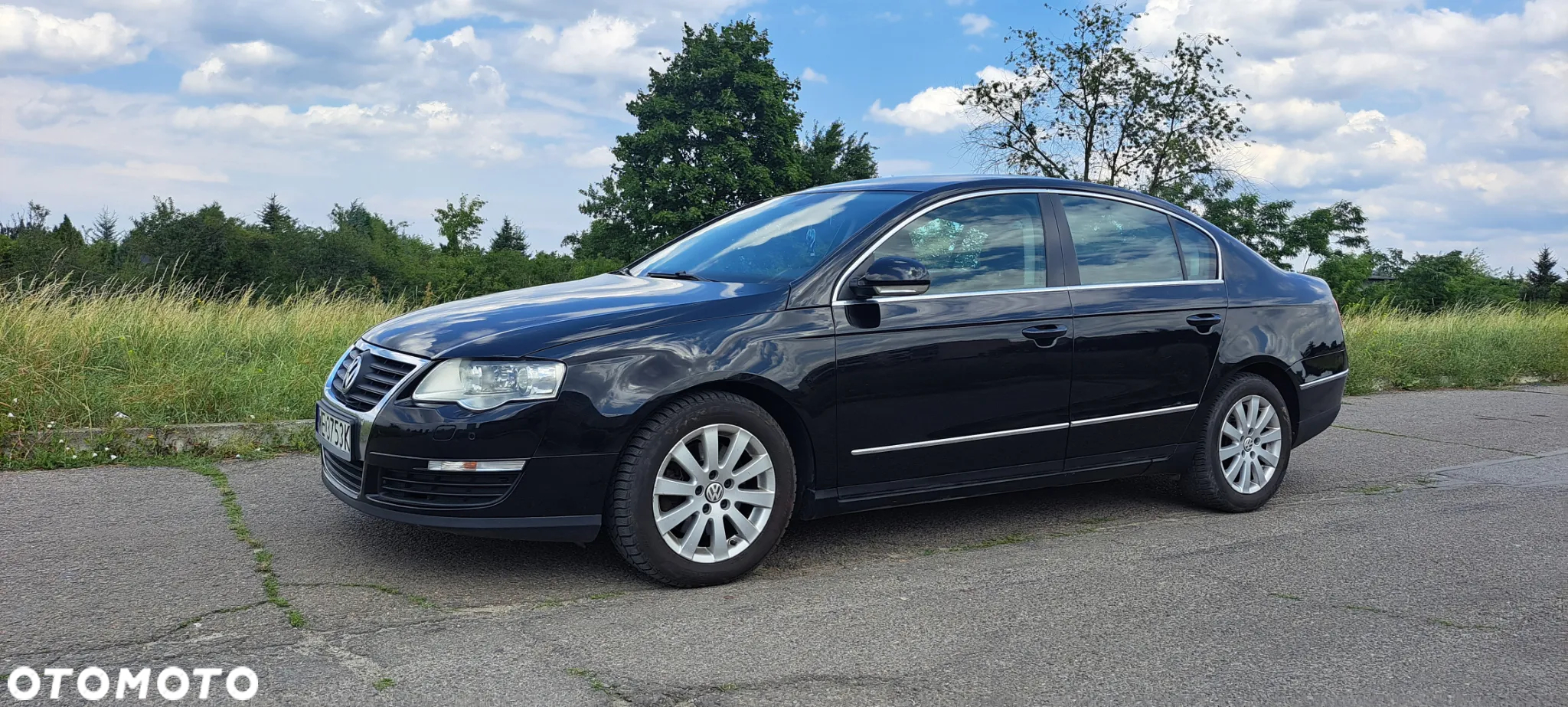 Volkswagen Passat - 11