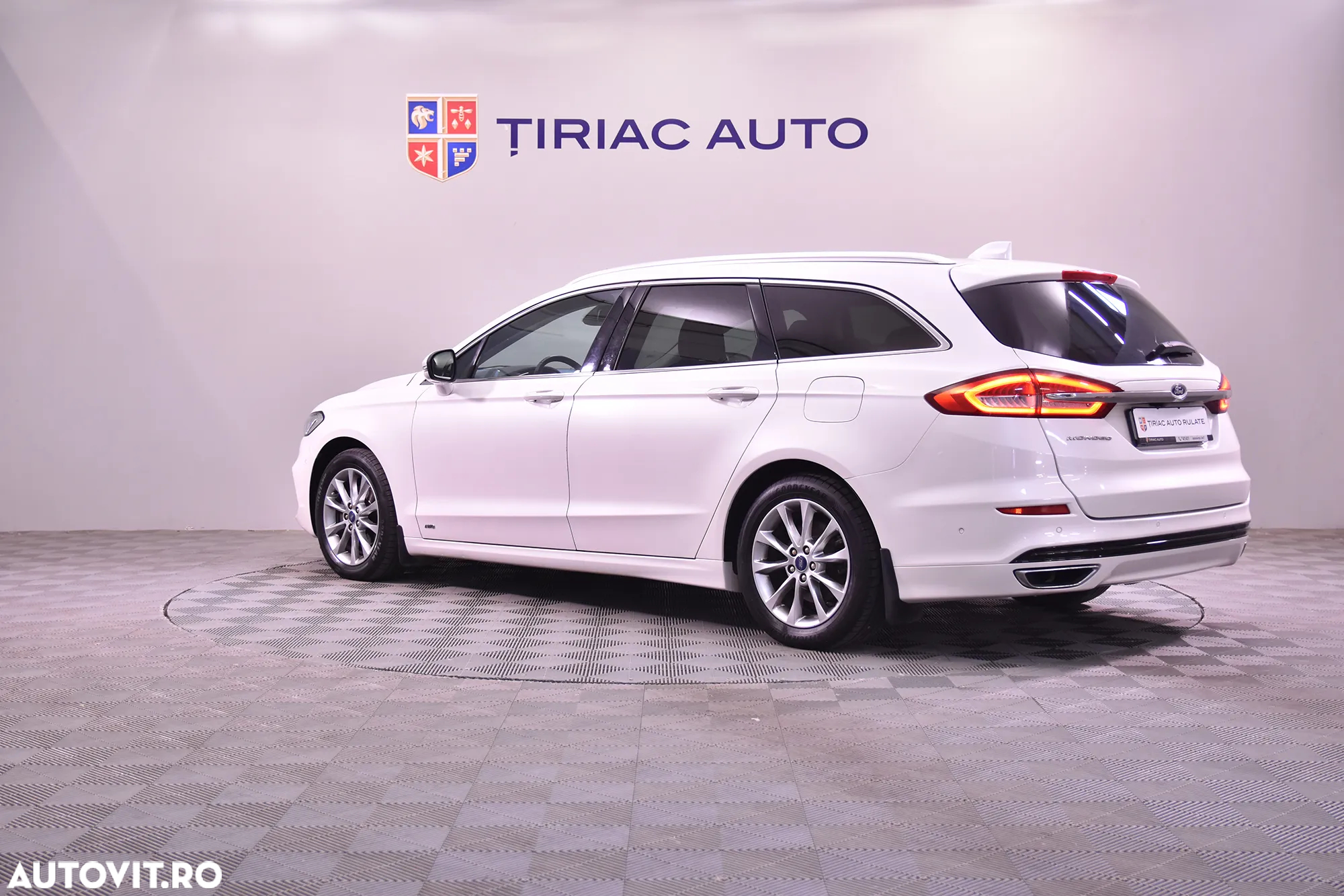 Ford Mondeo - 3