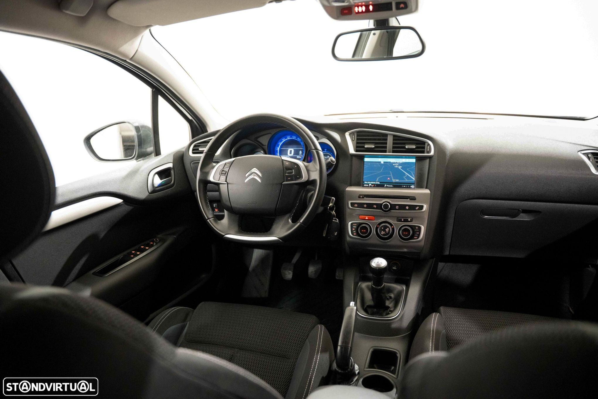 Citroën C4 1.2 PureTech Feel - 4