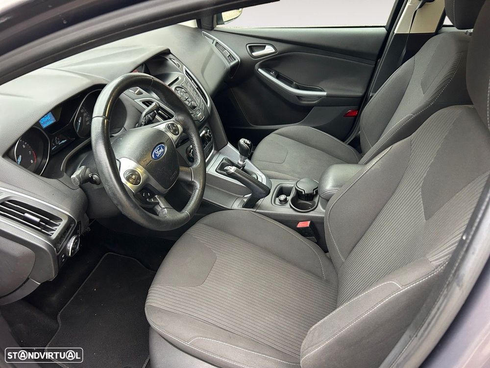 Ford Focus SW 1.0 EcoBoost Titanium - 9