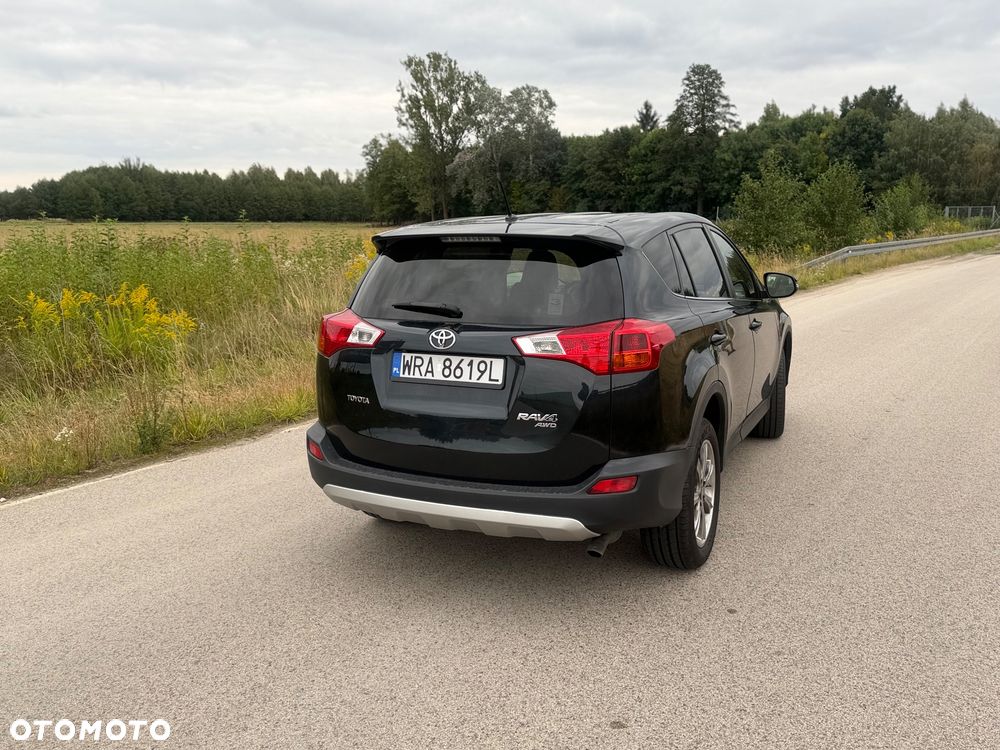 Toyota RAV4 2.0 D-4D Premium - 4