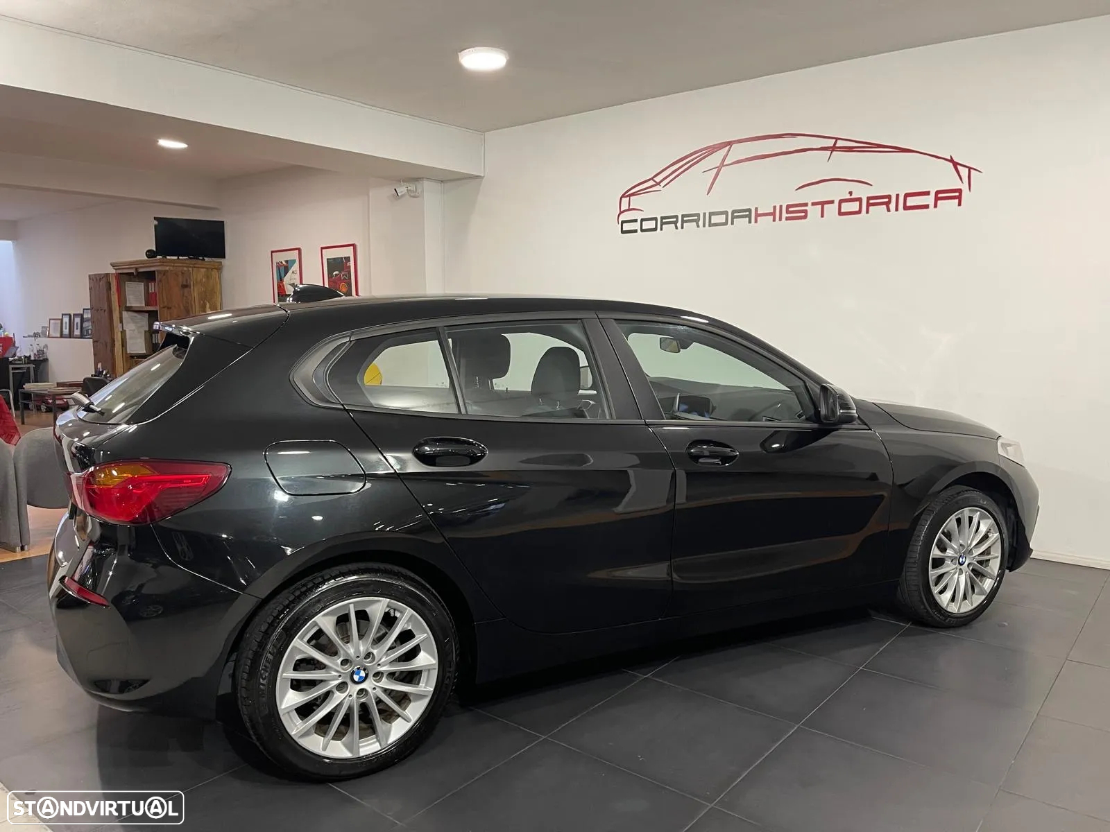 BMW 116 d Corporate Edition Auto - 14