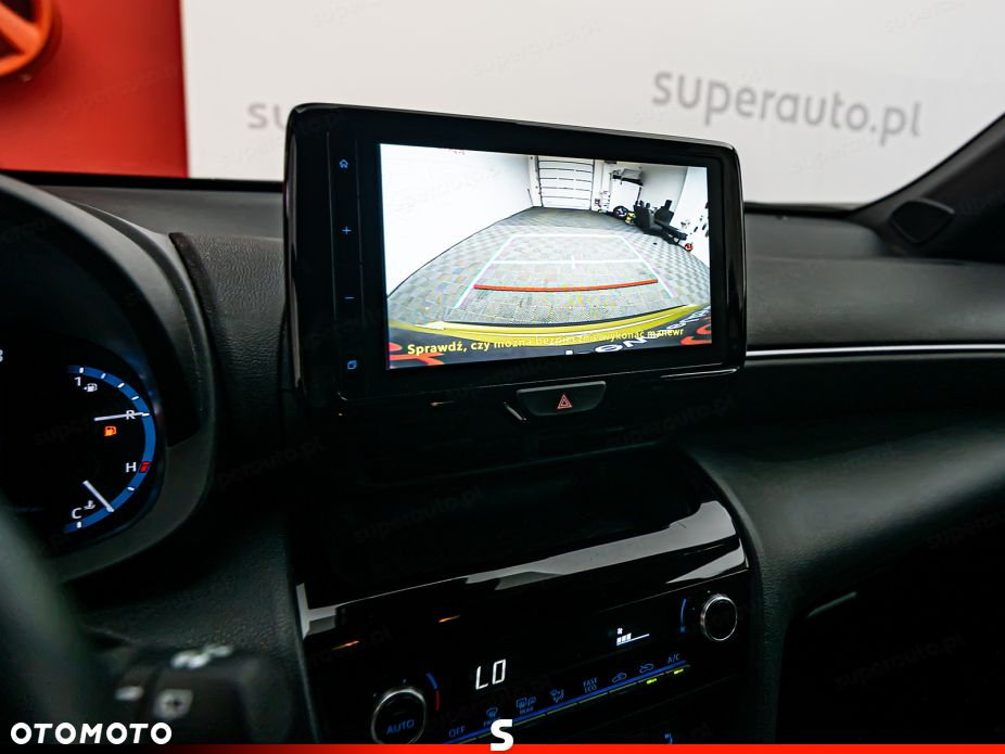 Toyota Yaris Cross - 15
