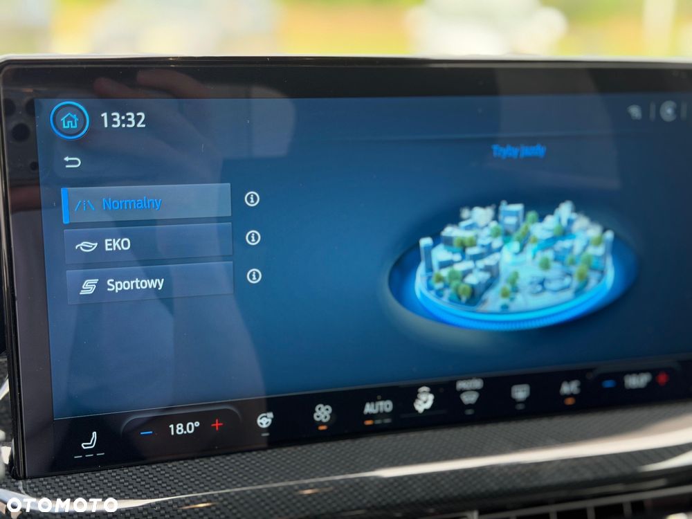 Ford Focus 1.0 EcoBoost mHEV ST-Line X - 29