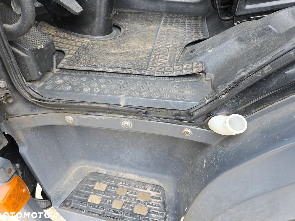 Mercedes-Benz ATEGO 816 Kontener Meblowóz Resor 3 fotele ,Opony dobry stan. - 16