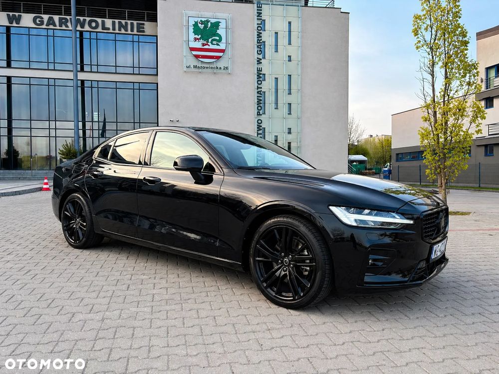 Volvo S60 B5 B AWD Ultimate Dark - 2
