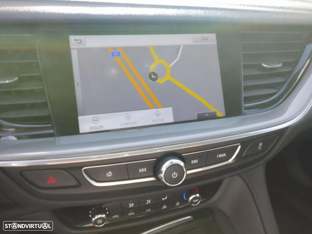 Opel Insignia Grand Sport - 21