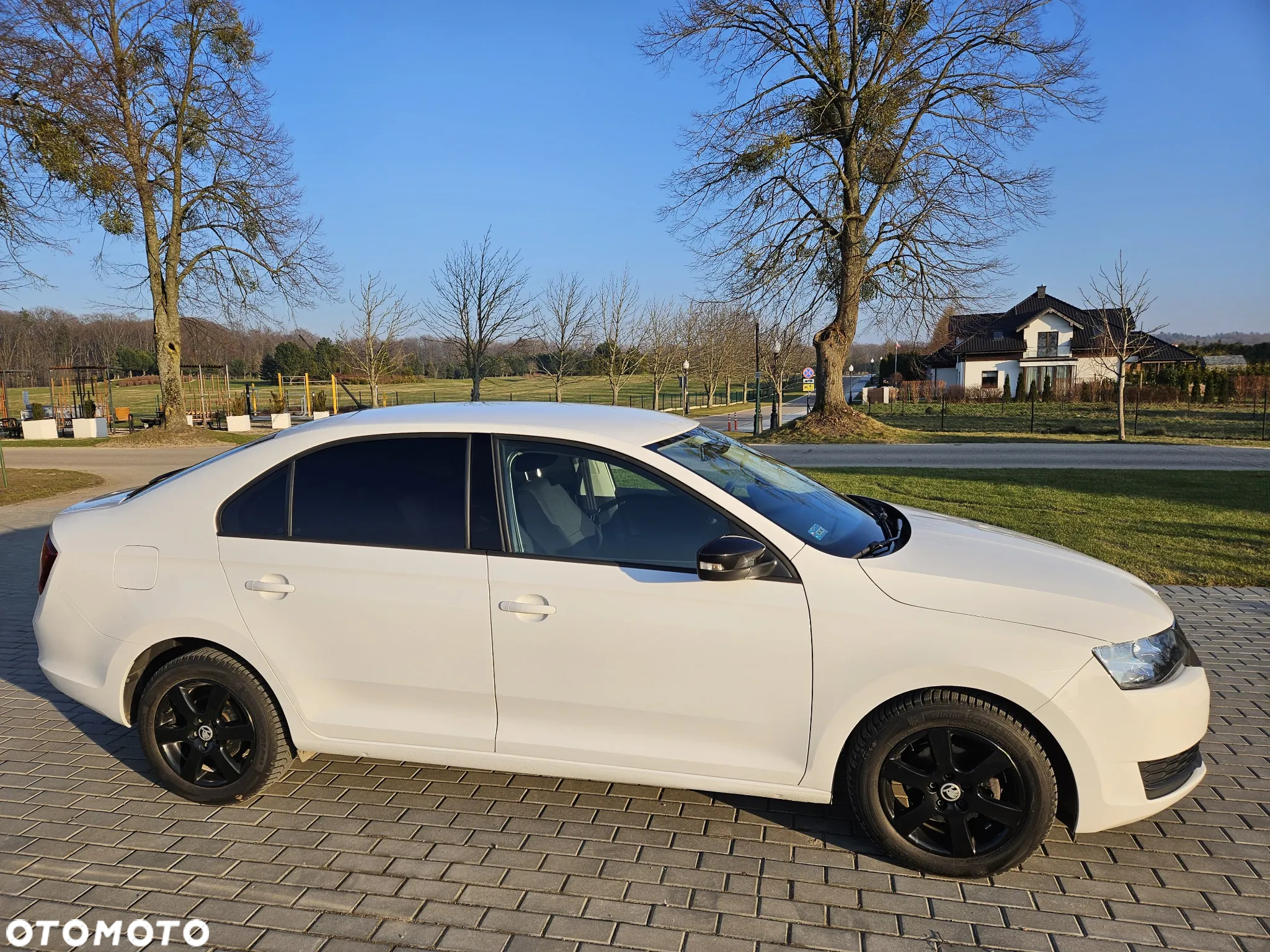 Skoda RAPID Spb 1.4 TDI DPF Ambition - 2