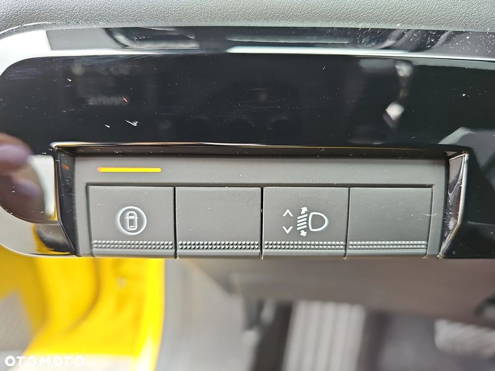 Renault 5 40kWh Urban Range Techno - 10