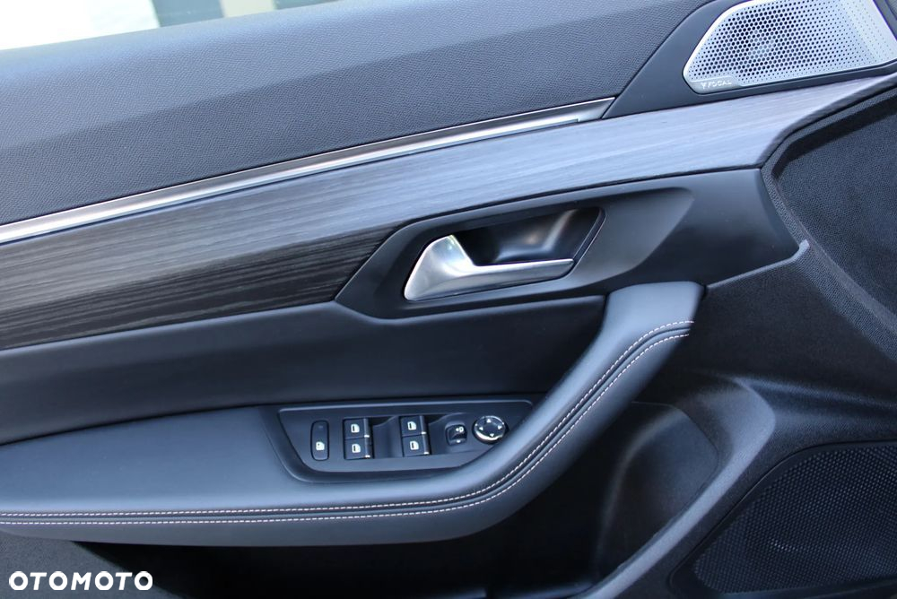 Peugeot 508 SW BlueHDi 180 EAT6 Stop&Start GT - 17
