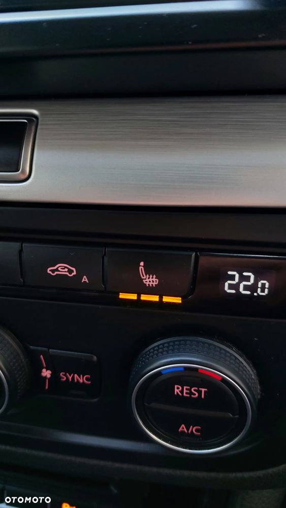 Volkswagen Sharan 2.0 TDI 4MOTION Highline - 31