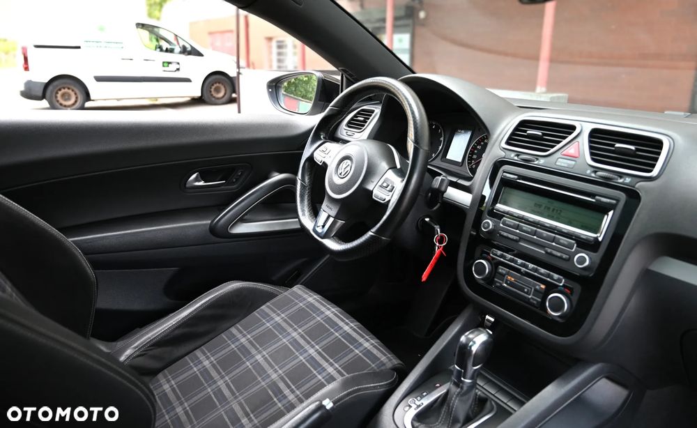 Volkswagen Scirocco - 24