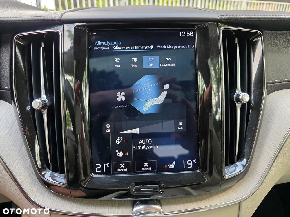 Volvo XC 60 T5 AWD Inscription - 12