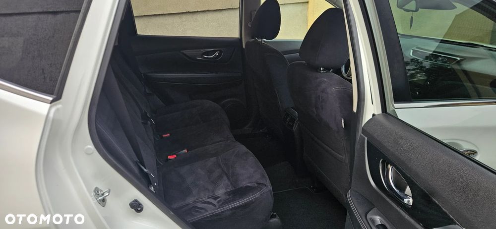 Nissan X-Trail 1.6 DIG-T N-Vision 2WD - 17