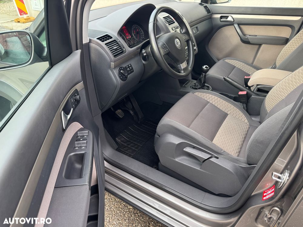 Volkswagen Touran Cross 1.4 TSI - 9