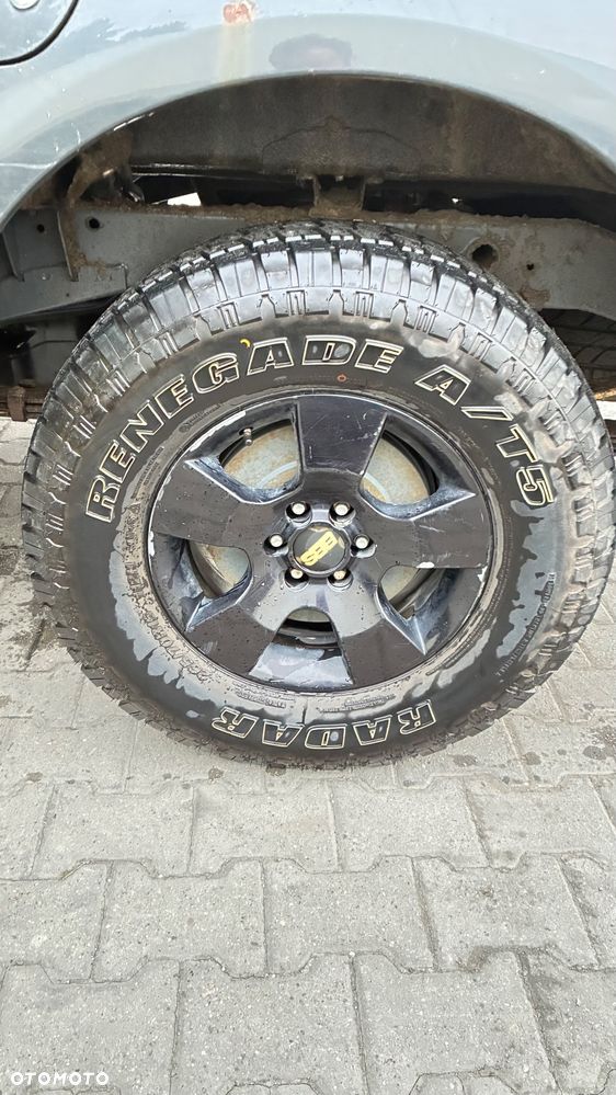 Nissan Navara 2.5 D LE - 6