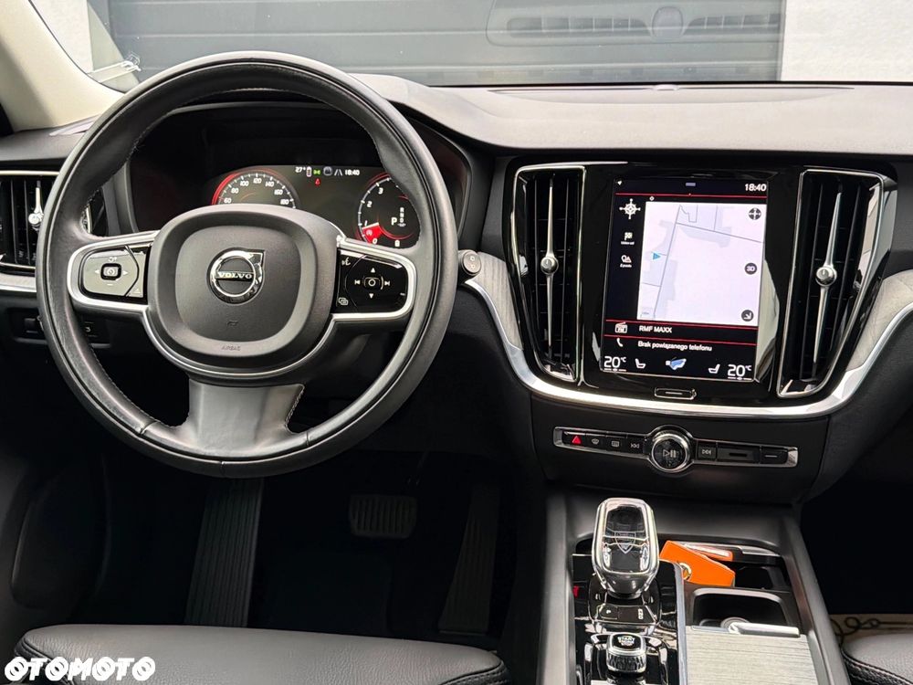 Volvo V60 B3 B DKG Inscription - 19