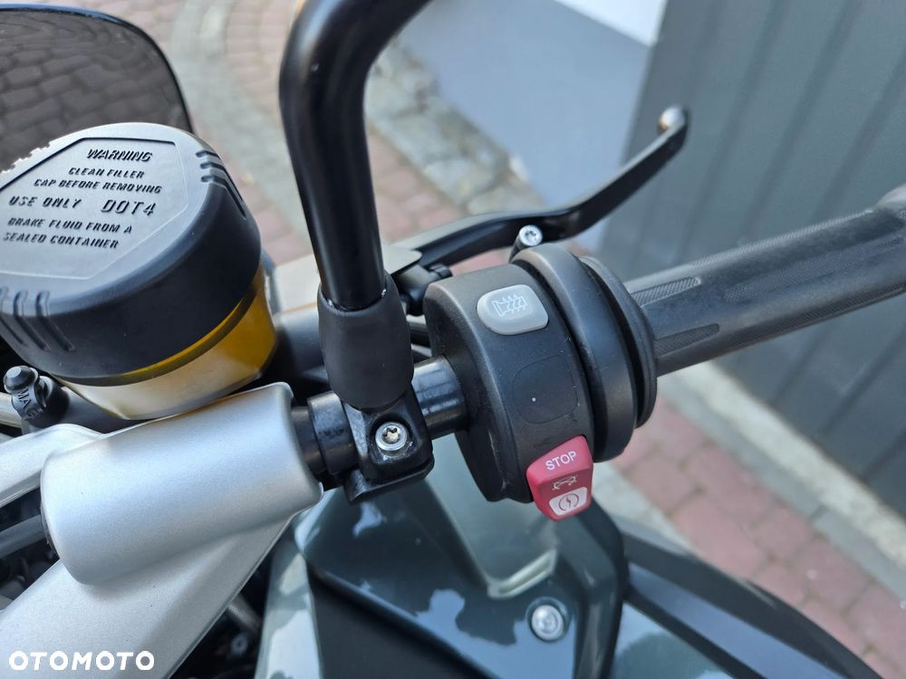 BMW K - 18