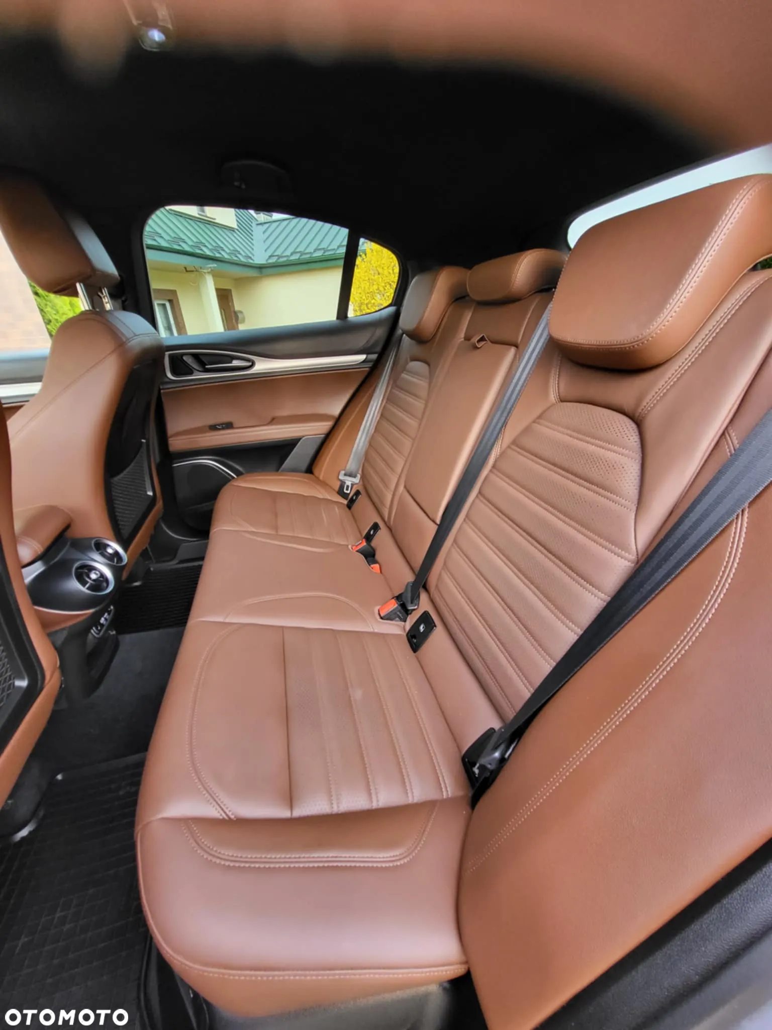 Alfa Romeo Stelvio 2.0 Turbo B-Tech Edition Q4 - 14