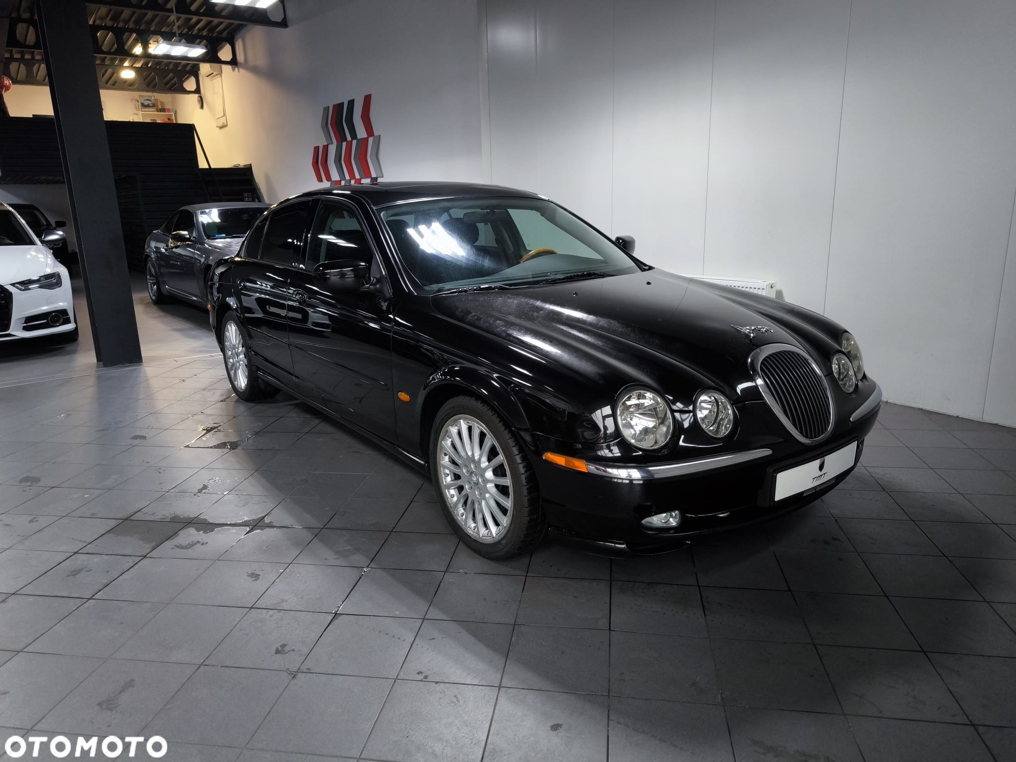 Jaguar S-Type - 2
