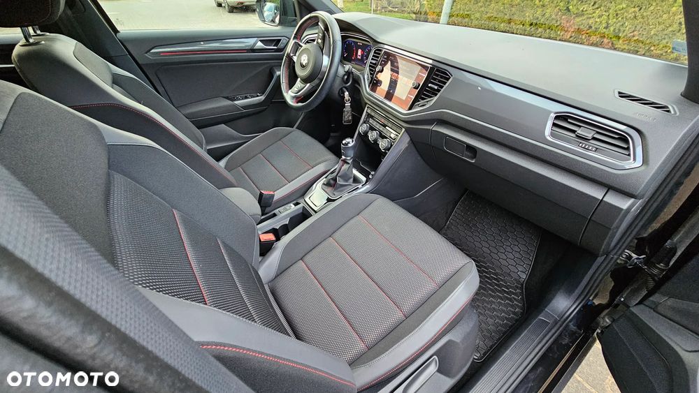 Volkswagen T-Roc 1.5 TSI ACT Premium - 20