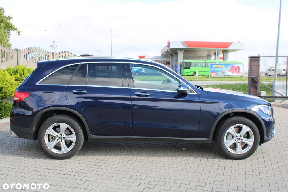 Mercedes-Benz GLC 300 4Matic 9G-TRONIC - 4