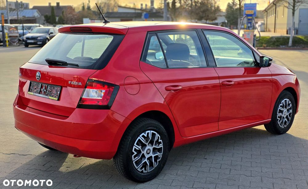 Skoda Fabia - 3