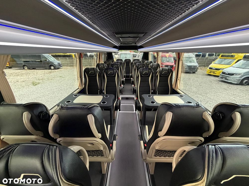 Iveco Daily - 25