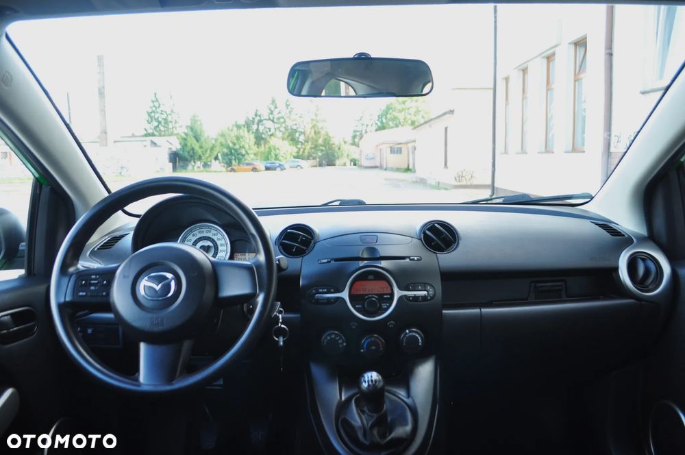 Mazda 2 1.3 Dynamic - 12