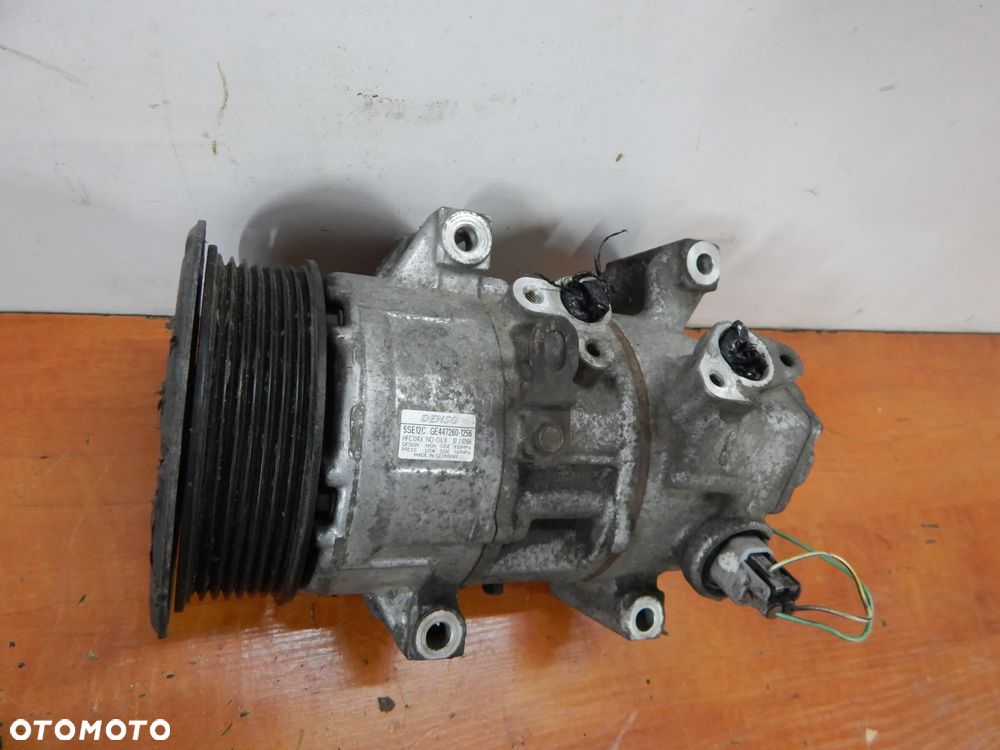 pompa klimatyzacji 2.0 2.2 D4D Toyota RAV4 III avensis verso corolla auris 06-12 Łuków części - 1
