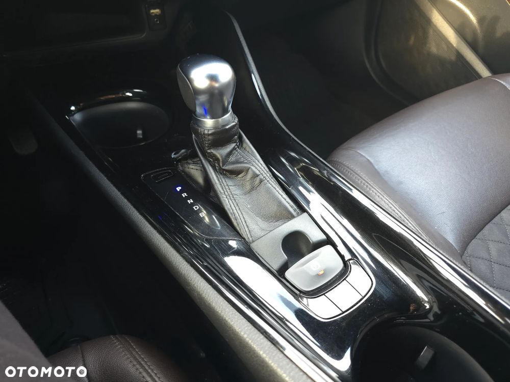 Toyota C-HR 1.8 Hybrid Prestige - 30