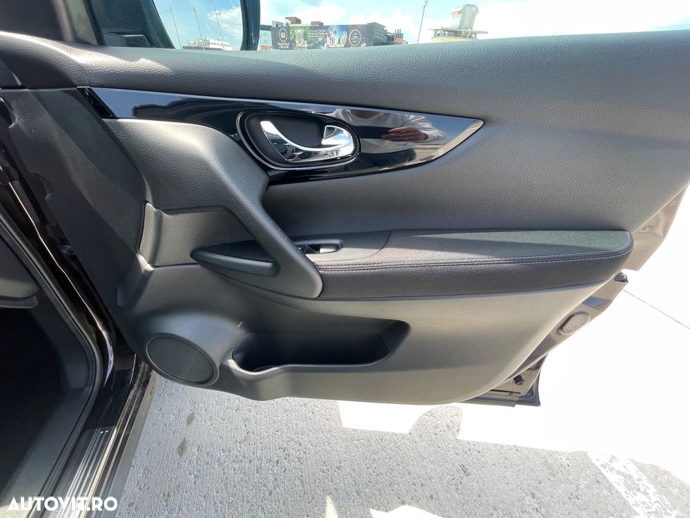 Nissan Qashqai 1.2 DIG-T ACENTA - 18