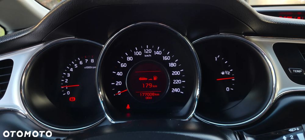Kia Ceed 1.0 T-GDI 100 OPF Vision - 27